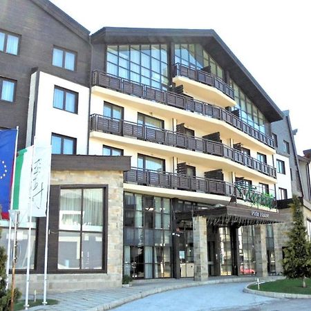 Apartments B06 In Terra Complex رازلوغ المظهر الخارجي الصورة